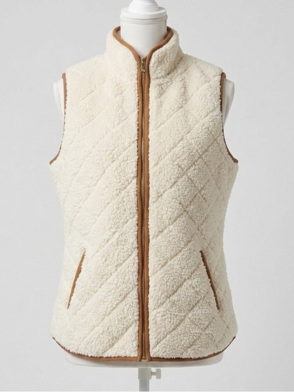 Old Navy Cream / Brown Trim Full Zip Quilted Sherpa Vest with Pockets Size Large